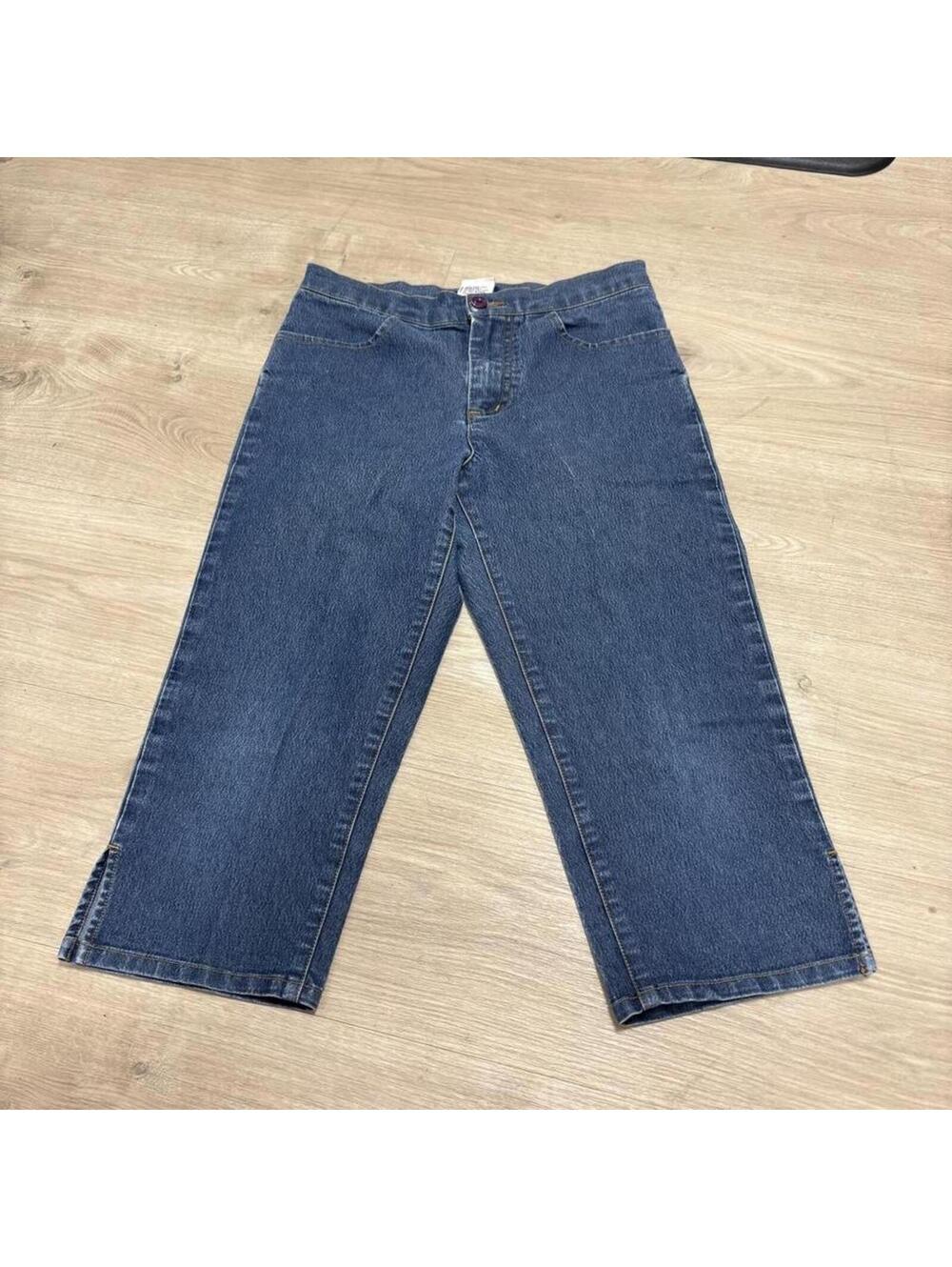Y2K Guess capris